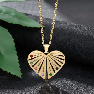 Heart pendant necklace with an engraving and a birthstone accent